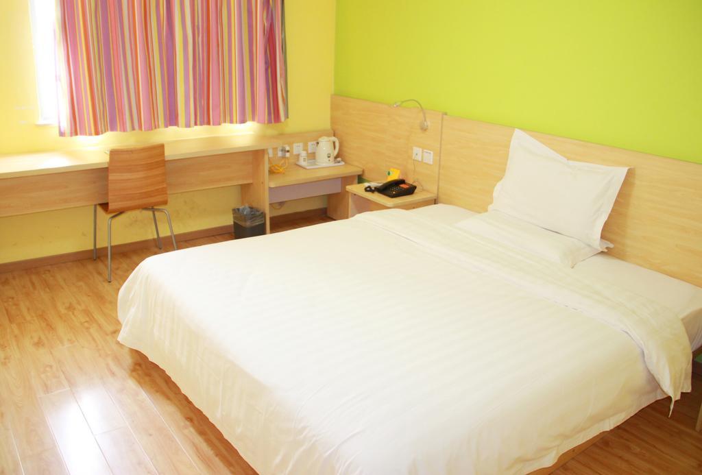 7Days Inn Guangzhou Zhongda North Gate Square Rum bild