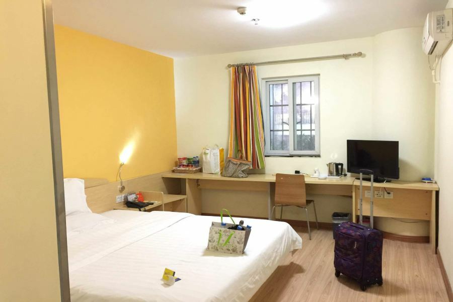 7Days Inn Guangzhou Zhongda North Gate Square Exteriör bild